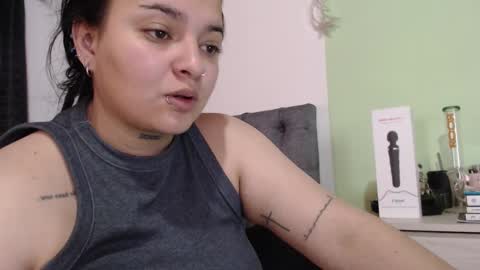 Snapshot of biabia_1 chatting on December 2024 07:45:01 PM BiaBia online show from December 2024 07:45:01 PM