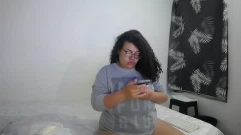 Bianca Tuesday to Sunday from 2am to 6am UTC-5 online show from April 2026 09:10:01 AM