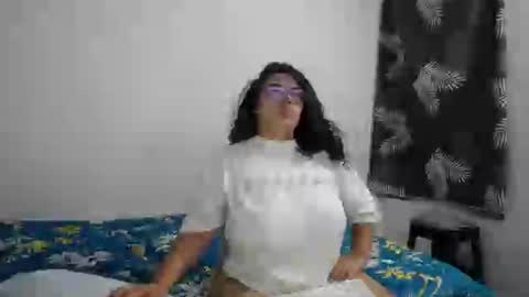 Bianca Tuesday to Sunday from 2am to 6am UTC-5 online show from June 2026 09:19:02 AM