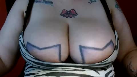 bianca online show from December 2025 02:02:02 PM