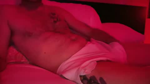 bidaddy83 online show from June 2026 09:34:02 AM