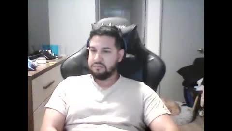 latinBoyHuge online show from December 2024 05:10:02 PM