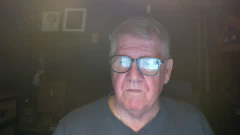 Snapshot of bigbeerdrinker1 chatting on February 2026 07:42:02 AM bigbeerdrinker online show from February 2026 07:42:02 AM