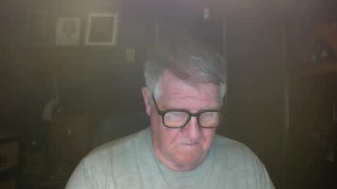 Snapshot of bigbeerdrinker1 chatting on February 2026 10:14:02 AM bigbeerdrinker online show from February 2026 10:14:02 AM