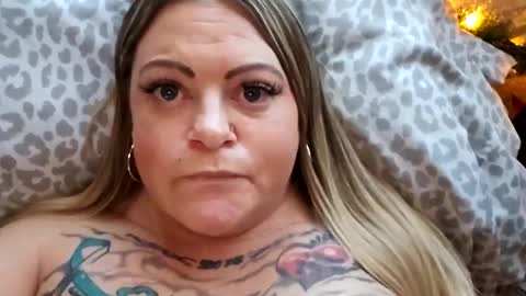 Tiffany online show from January 2025 11:04:02 PM