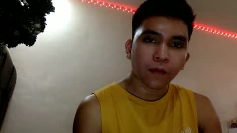 Snapshot of bigcocksimonxx chatting on March 2025 06:11:01 PM Simon online show from March 2025 06:11:01 PM