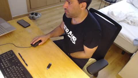 bigcok35spain online show from April 2026 09:29:01 AM