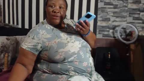 bighotmature online show from April 2026 10:05:01 AM