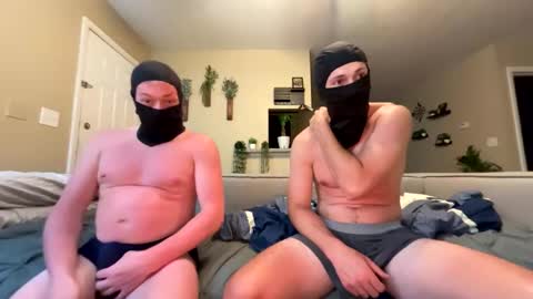 bigsnake9187 online show from June 2026 03:34:01 AM