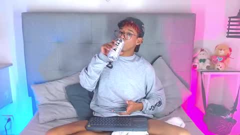 B-I-L-L-I-E 3 online show from September 2025 07:35:02 AM