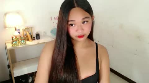 Snapshot of binnie_katchins chatting on November 2025 08:13:02 PM binnie_katchins online show from November 2025 08:13:02 PM