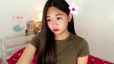 Snapshot of binnie_katchins chatting on December 2025 11:11:01 PM binnie_katchins online show from December 2025 11:11:01 PM