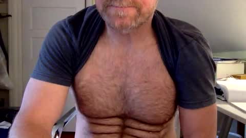 BisonBar online show from April 2026 02:36:02 PM