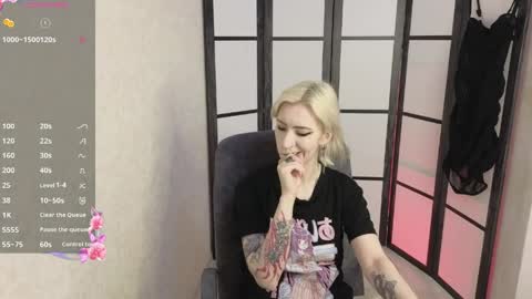 Emily online show from April 2026 08:23:01 AM