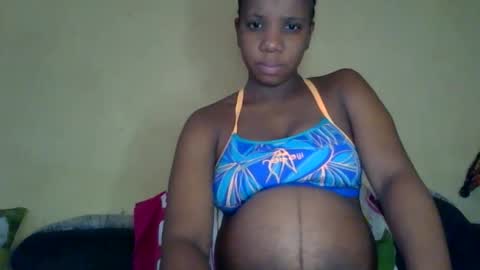 Snapshot of black_queen0111254 chatting on June 2026 12:06:02 PM Blackqueen online show from June 2026 12:06:02 PM