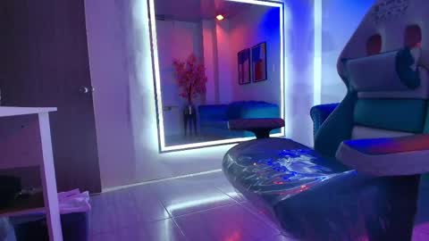 Snapshot of black_roseee chatting on May 2026 10:31:01 AM Rousse online show from May 2026 10:31:01 AM