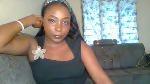 Dee online show from June 2026 03:52:02 AM