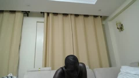 Snapshot of blackdiamond_g chatting on July 2026 06:54:01 PM blackdiamond_g online show from July 2026 06:54:01 PM