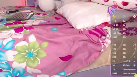 Lilly and Bryson online show from June 2026 02:49:01 AM