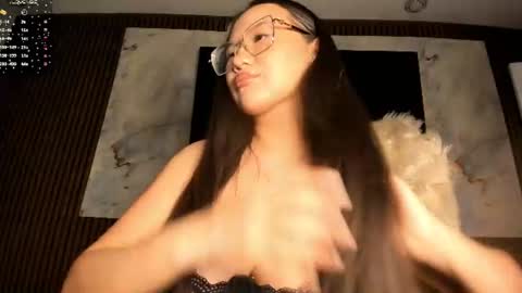 Snapshot of blackmilk_01 chatting on July 2026 04:27:02 AM Karina online show from July 2026 04:27:02 AM