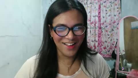 Ellez online show from February 2026 03:32:02 PM