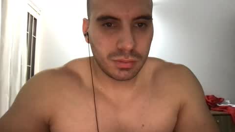 Snapshot of bladex_ chatting on February 2025 06:30:01 AM Bladex online show from February 2025 06:30:01 AM