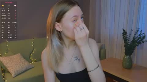 Kelly online show from June 2026 05:04:02 PM