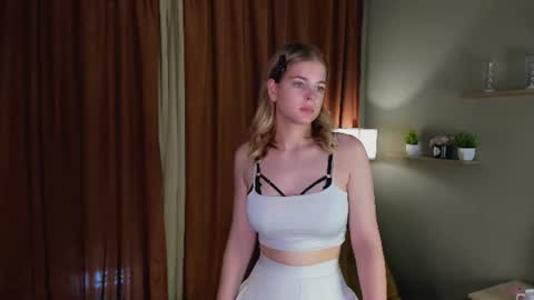 blondensinful online show from June 2026 08:35:02 AM