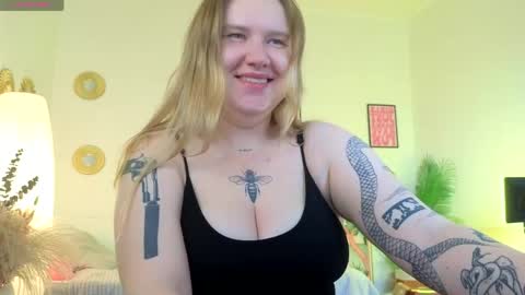 Mommy online show from June 2026 07:36:01 AM