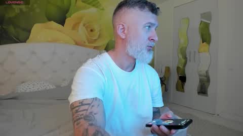 Nico online show from February 2026 09:08:02 AM