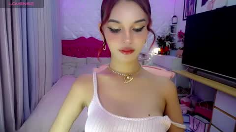 Snapshot of blue_aiveexx chatting on June 2026 02:16:01 AM aivee online show from June 2026 02:16:01 AM