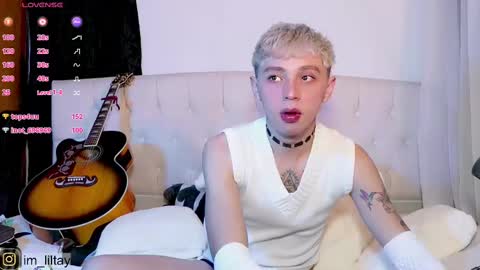 Snapshot of blue_boy_1 chatting on February 2025 05:35:01 AM TAY online show from February 2025 05:35:01 AM
