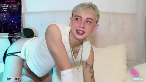 Snapshot of blue_boy_1 chatting on February 2025 01:05:02 AM TAY online show from February 2025 01:05:02 AM