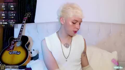 Snapshot of blue_boy_1 chatting on March 2025 05:44:01 AM TAY online show from March 2025 05:44:01 AM