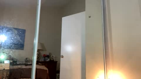 Snapshot of blue_cum_bunny123 chatting on March 2026 05:56:02 AM blue_cum_bunny123 online show from March 2026 05:56:02 AM