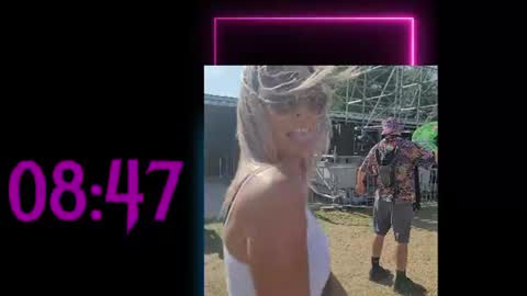 Snapshot of blue_eyed_foxxxxy chatting on August 2026 03:38:02 AM blue-eyed-foxxxxy online show from August 2026 03:38:02 AM