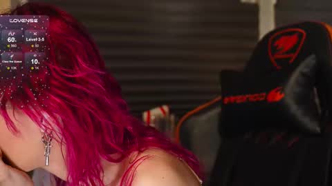 Snapshot of bluecherryyy chatting on November 2025 04:29:01 PM Lika online show from November 2025 04:29:01 PM