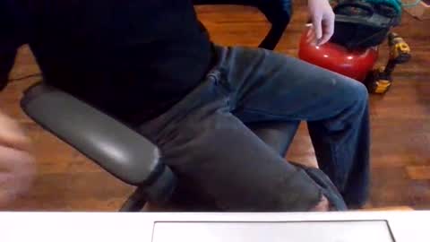 bluecollar_smalldick online show from May 2026 04:46:02 PM