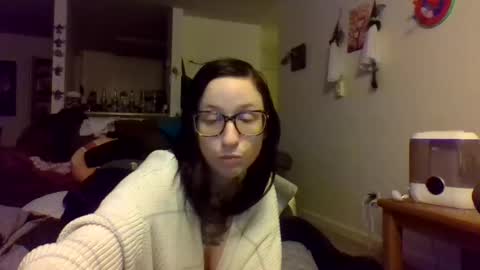 Blueeyedbeauty online show from November 2025 01:26:01 AM