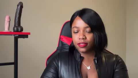 Snapshot of bnwo_goddess chatting on December 2025 02:12:02 PM online show from December 2025 02:12:02 PM