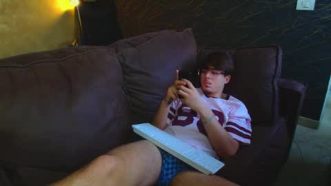 BodhiHayes online show from April 2026 01:41:01 PM