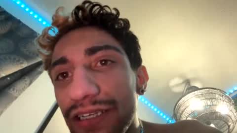 Snapshot of bodyyattiyatti chatting on February 2026 08:49:02 PM Sailorartemis online show from February 2026 08:49:02 PM