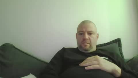 Snapshot of bodyzipper09 chatting on November 2025 12:38:01 PM bodyzipper09 online show from November 2025 12:38:01 PM