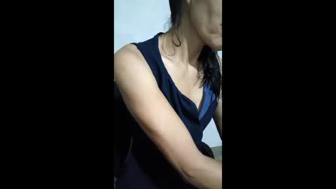 bombonsexy84milf online show from June 2026 06:01:01 AM