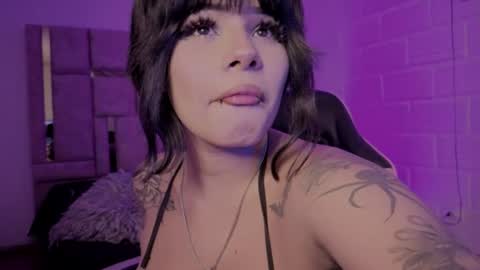 Snapshot of bonnie_anderson chatting on June 2026 09:03:02 PM Bonnie Anderson online show from June 2026 09:03:02 PM