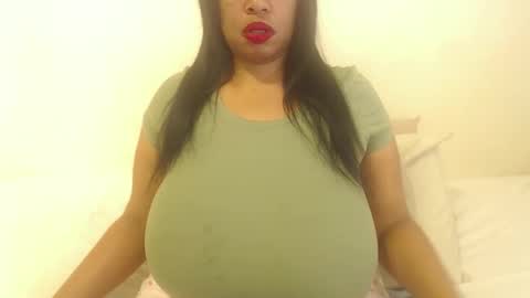 boobyqueen online show from November 2025 05:10:02 AM