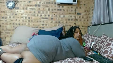 Snapshot of bootytwerkxxx chatting on June 2026 08:51:02 PM bootytwerkxxx online show from June 2026 08:51:02 PM