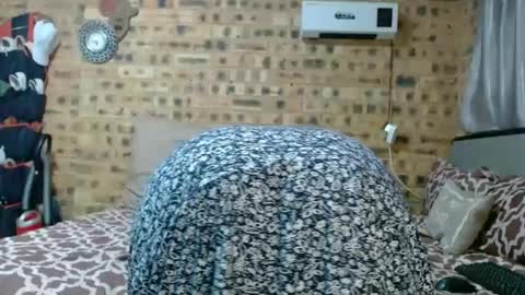 Snapshot of bootytwerkxxx chatting on July 2026 11:00:02 PM bootytwerkxxx online show from July 2026 11:00:02 PM
