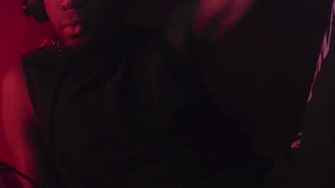 boss_playa98 online show from October 2025 09:43:01 AM