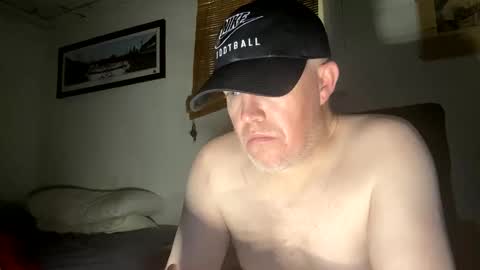bostonirish45 online show from April 2026 05:52:01 PM